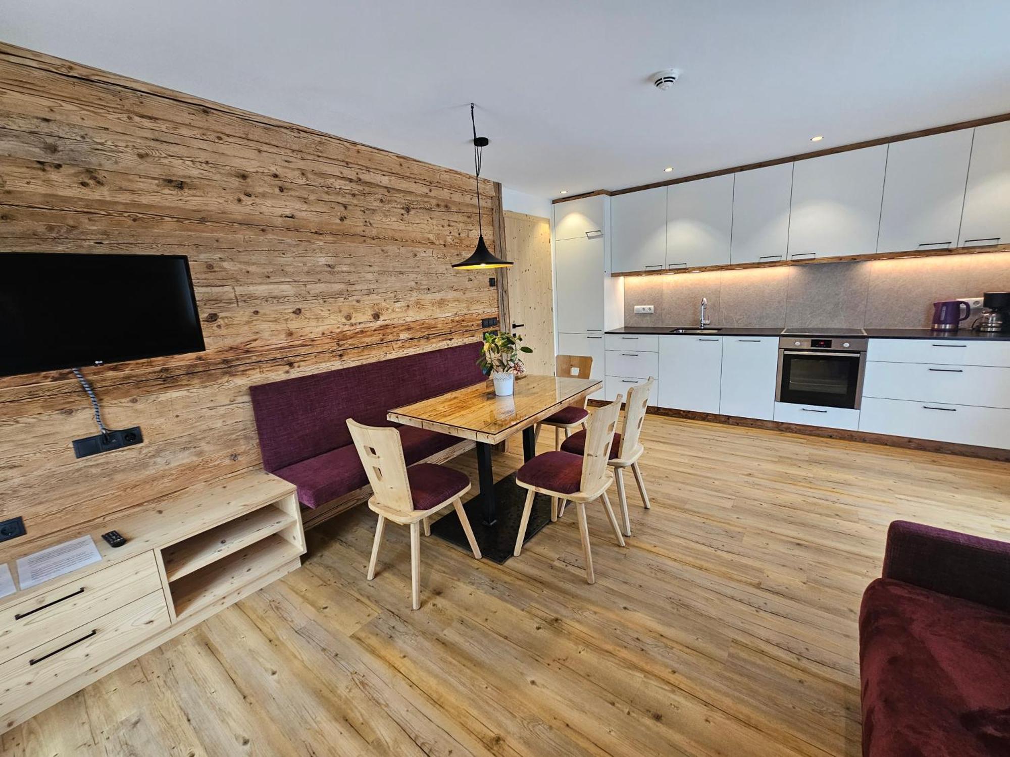 Apartment Pichlerhof ซานลอเรนโซดิเซบาโต ภายนอก รูปภาพ