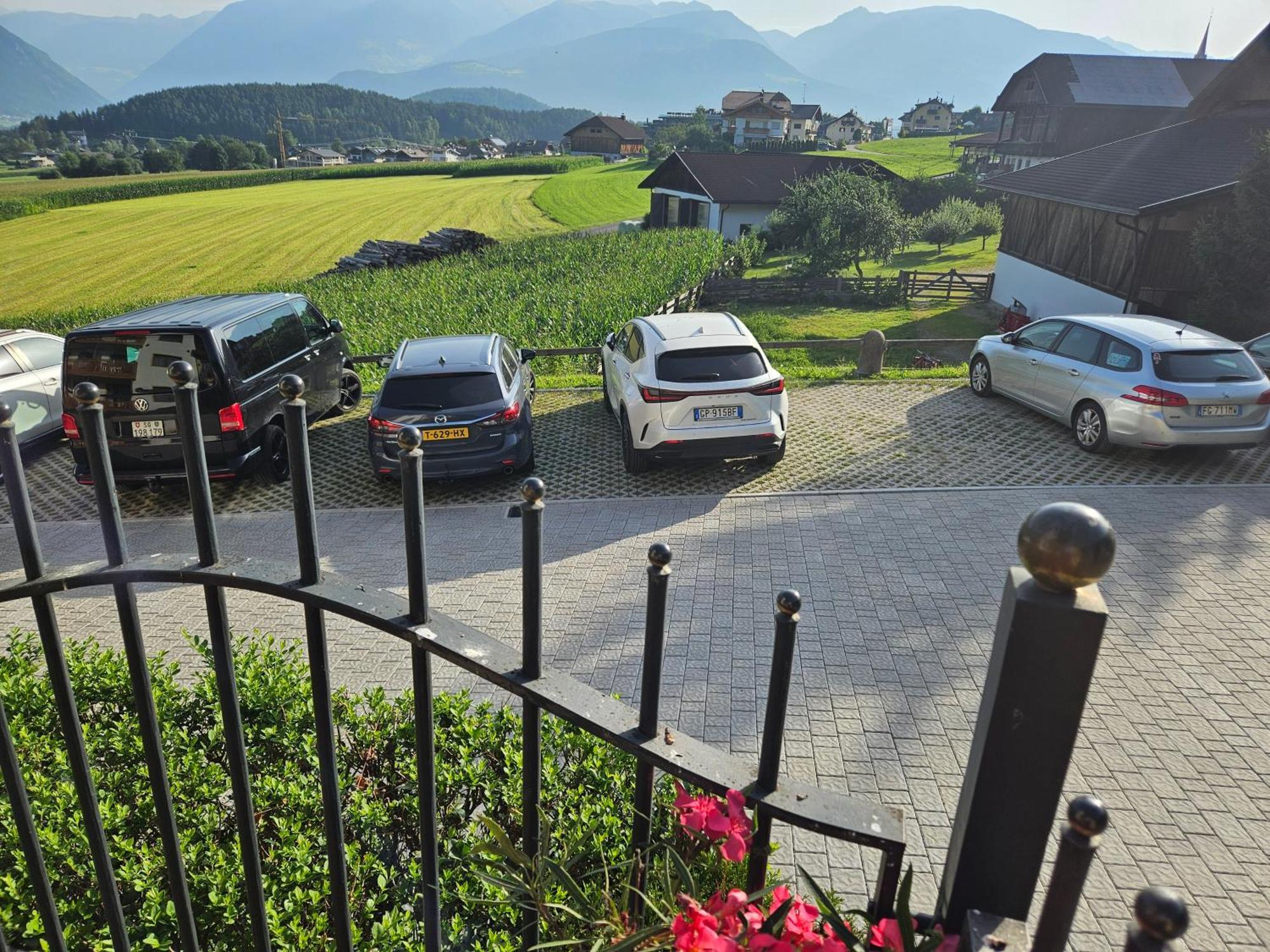 Apartment Pichlerhof ซานลอเรนโซดิเซบาโต ภายนอก รูปภาพ