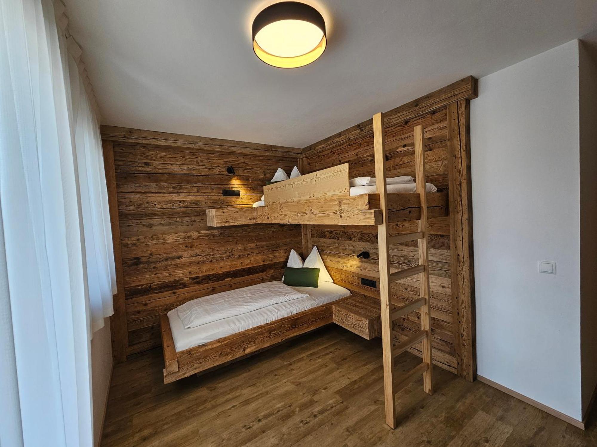 Apartment Pichlerhof ซานลอเรนโซดิเซบาโต ภายนอก รูปภาพ